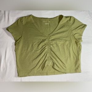 american eagle olive green cropped baby tee